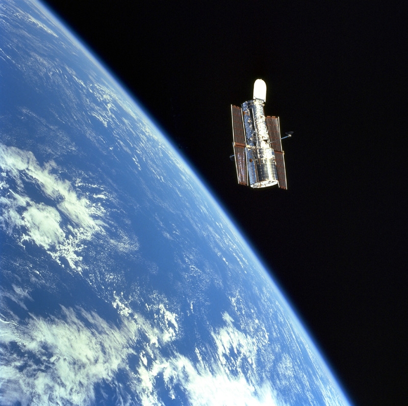 Le télescope Hubble. Crédits : NASA.